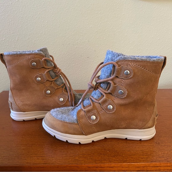 Sorel Explorer Joan Boots Women's 8 Tan and Grey Suede Waterproof Lace Up - Picture 4 of 9